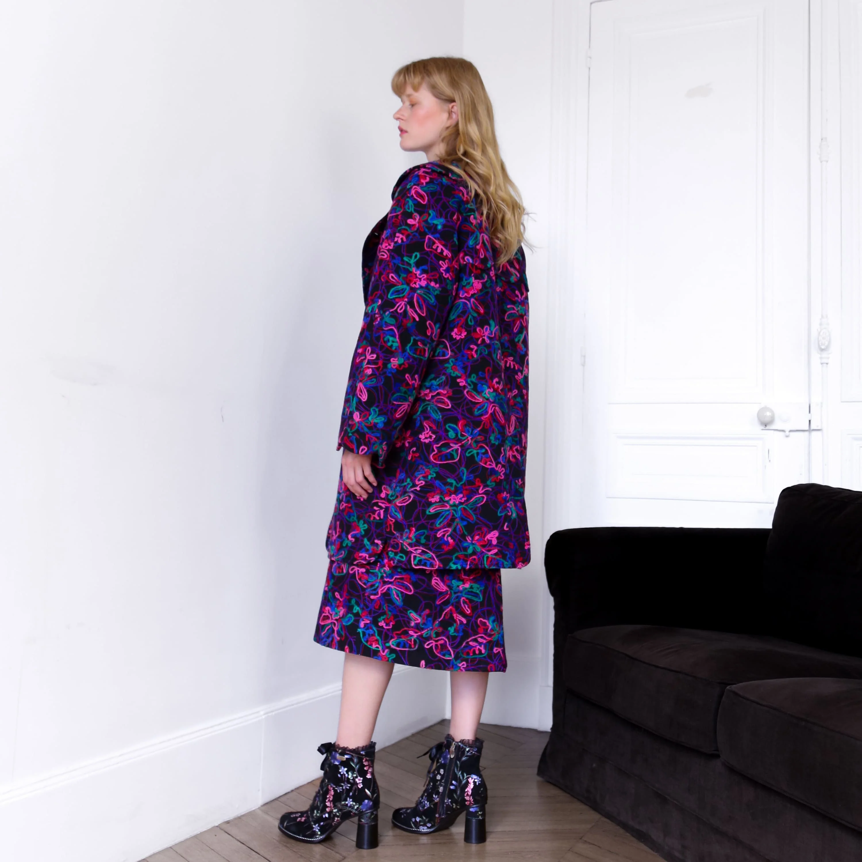 Robe Ouranos Violet Studio - Image 7